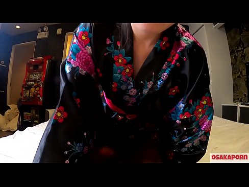 ❤️ Neska cosplay gazteak sexua orgasma arte maite du zaldizko emakume baten zorrotada batekin eta putzarekin. Japoniako jantzi tradizionalarekin, puxi iletsua eta titi ederrak dituen neska asiarra, afizionatuen bideoan, jostailu putzekin masturbazioa erakusten duena. Sakura 3 OSAKAPORN. ️ Pornografia besterik ez gurean eu.niceporn-tv.ru ﹏