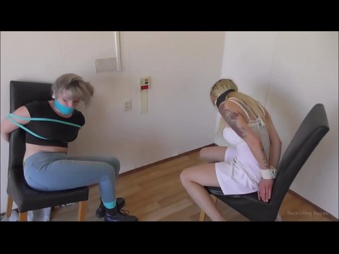 ❤️ Menpekotasuna / lotuta eta amordaztatua / larrialdian dama ️ Pornografia besterik ez gurean eu.niceporn-tv.ru ﹏